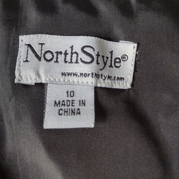 Women's Vest - Picture 3 of 4